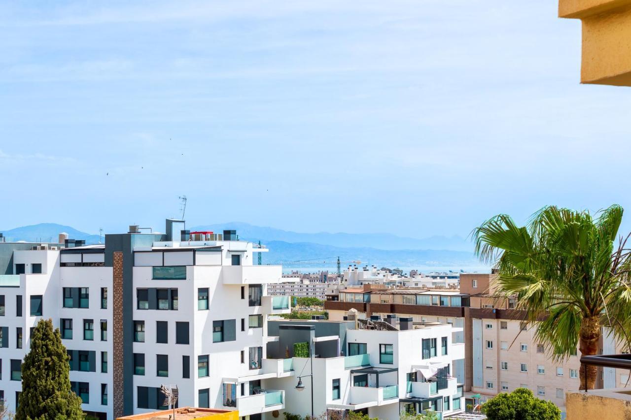 Playaflores Bella Vista توريمولينوس المظهر الخارجي الصورة